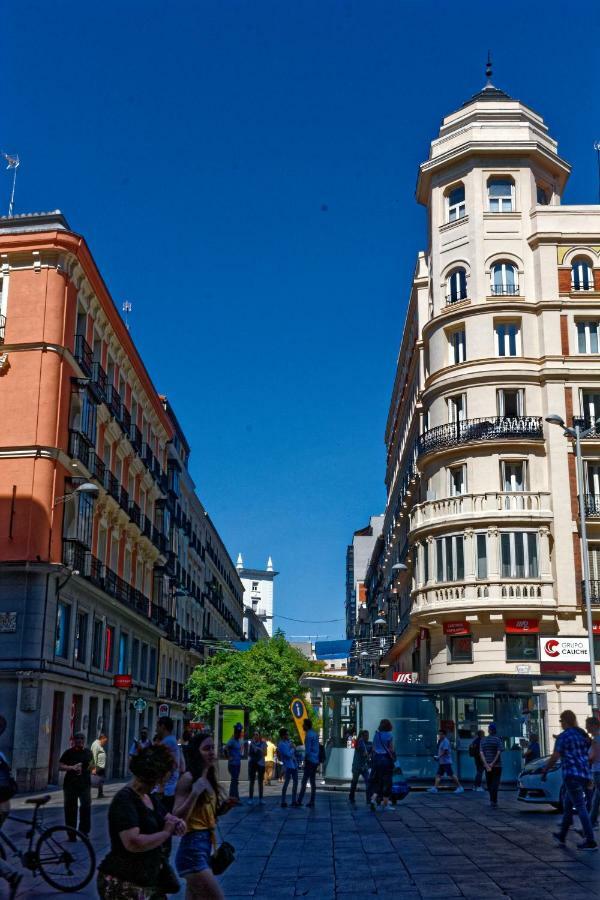 Arenal Suites Preciados Madrid Exterior foto